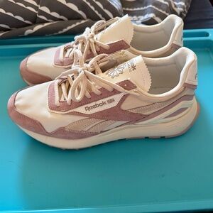 Reebok Women's Classic Leather Legacy AZ Smokey Rose Retro Sneaker